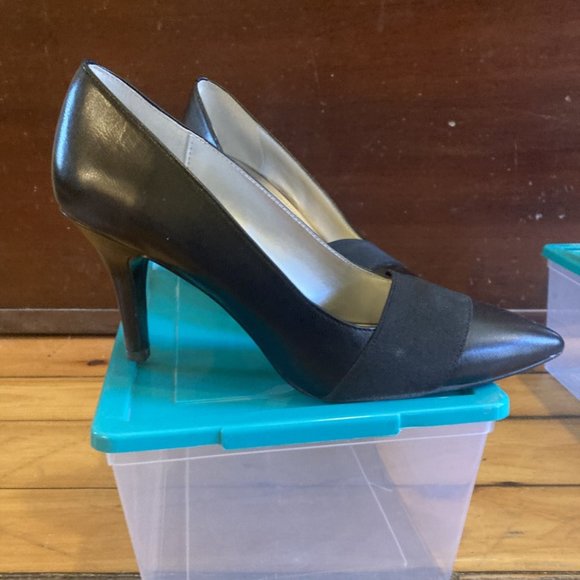 Anne Klein Leather Heeled Pumps - Picture 1 of 3